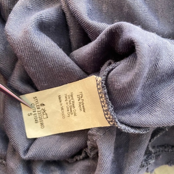 NWT W5 Size S Blue Periwinkle Swiss Dot 3/4 Sleeve Peplum Blouse Pullover - Picture 9 of 11